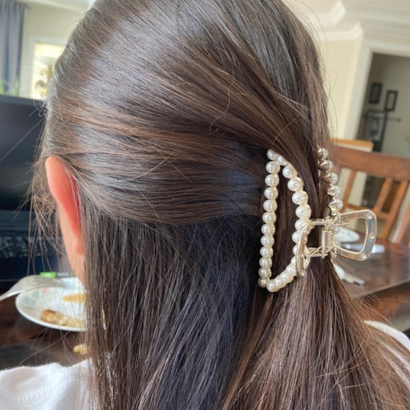 Cubic hair clips and pearl hair clip - Picture 5 of 5